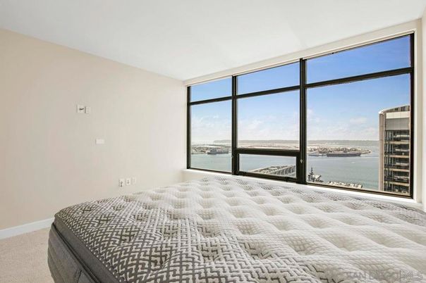 Bedroom, Interior, Water