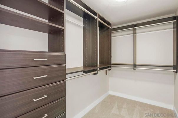 Interior, Walk-in Closets