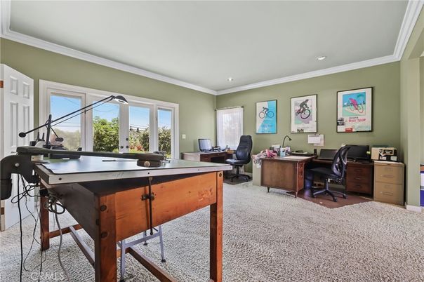 Game Room, Home Office, Interior, Recessed Lighting