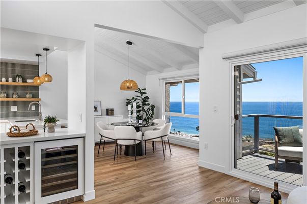 Dining room, Interior, Pendant Lights, Water, Wood Texture Flooring