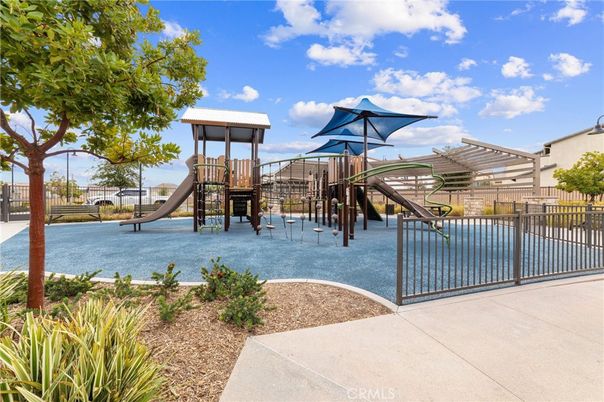 Backyard, Exterior, Playground