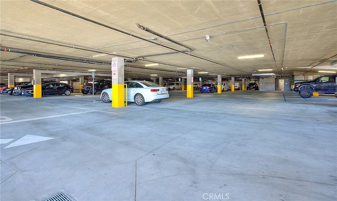 Garage, Interior, Recessed Lighting