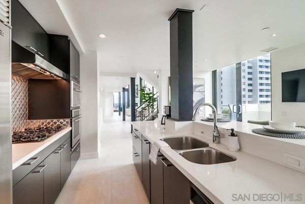 Interior, Kitchen, Recessed Lighting