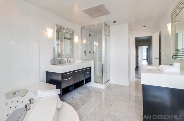 Bathroom, Dual Sink Vanities, Interior, Marble, Recessed Lighting