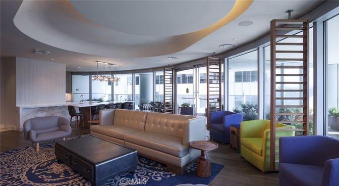 Chandelier, Dining room, Interior, Living room, Pendant Lights, Recessed Lighting, Wood Texture Flooring
