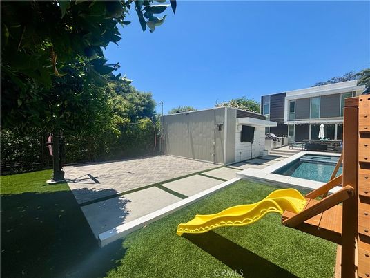 Backyard, Exterior, Pool