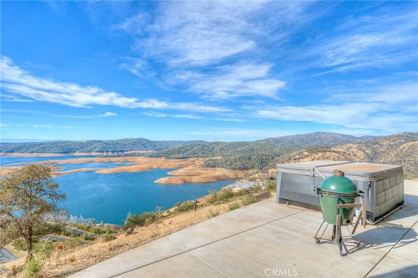 Exterior, Hot Tub, Water