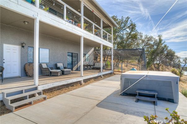 Exterior, Hot Tub, Playground