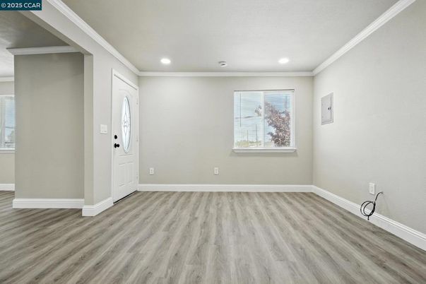 Empty room, Interior, Recessed Lighting, Wood Texture Flooring