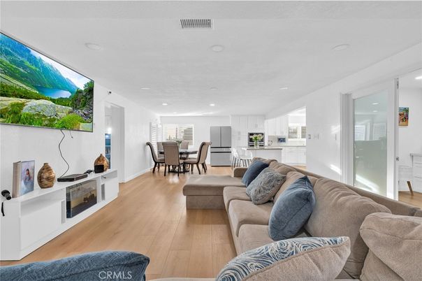 Dining room, Interior, Kitchen, Living room, Recessed Lighting, Wood Texture Flooring