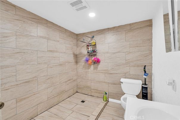 Bathroom, Interior, Recessed Lighting, Stone Walls