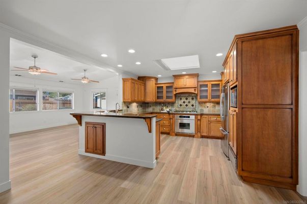 Interior, Kitchen, Recessed Lighting, Wood Texture Flooring
