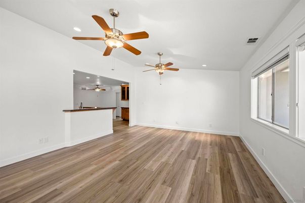 Empty room, Interior, Recessed Lighting, Wood Texture Flooring