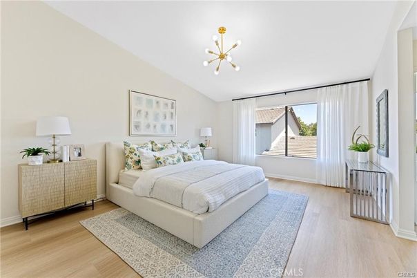 Bedroom, Interior, Pendant Lights, Wood Texture Flooring