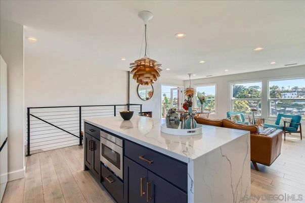 Dining room, Interior, Kitchen, Pendant Lights, Recessed Lighting, Wood Texture Flooring