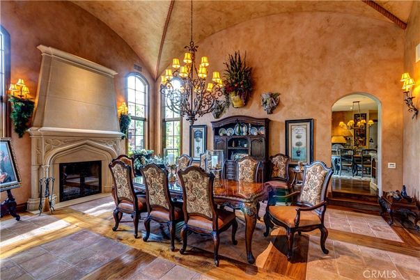 Chandelier, Dining room, Fireplace, Interior