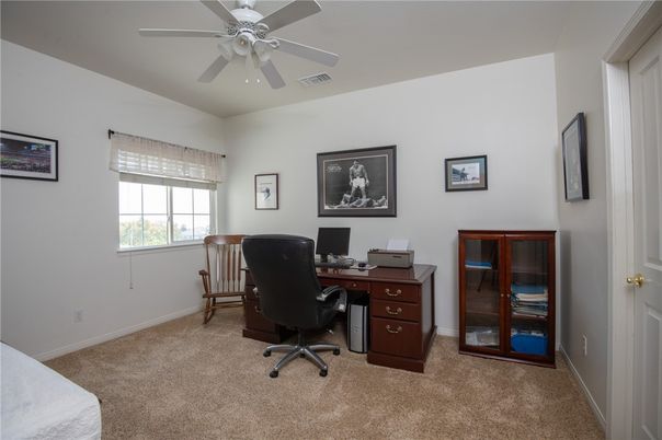 Home Office, Interior