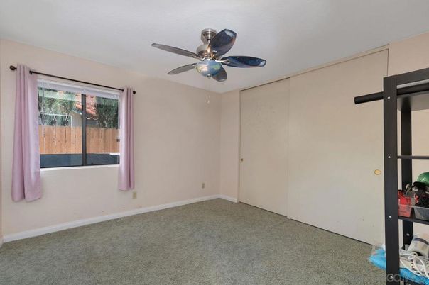 Empty room, Fitness Equipment, Interior