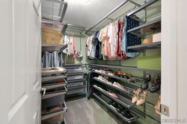 Interior, Walk-in Closets