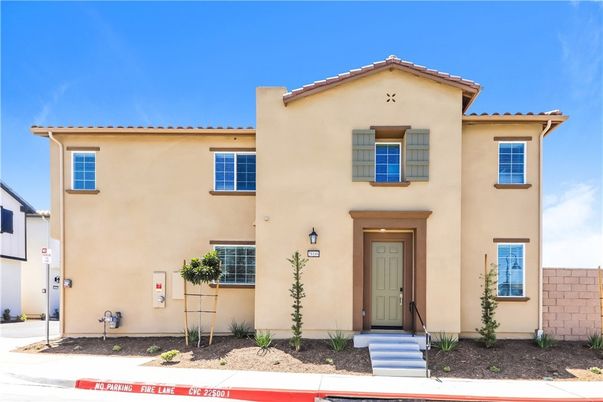 Exterior, Facade, Spanish Mediterranean