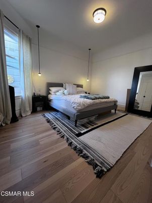 Bedroom, Interior, Pendant Lights, Wood Texture Flooring
