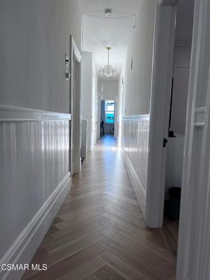 Chandelier, Interior, Wood Texture Flooring