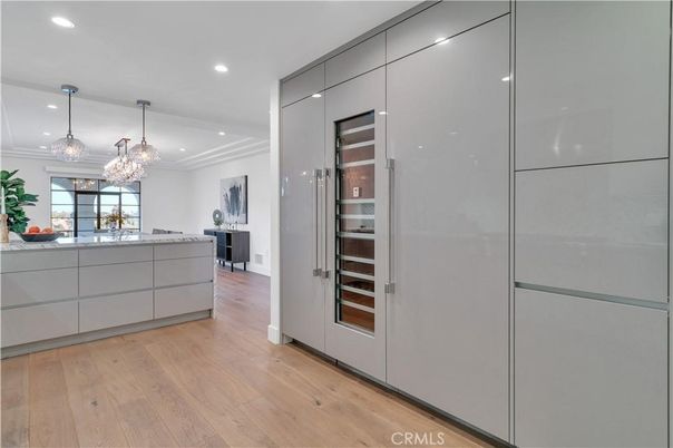 Chandelier, Interior, Kitchen, Pendant Lights, Recessed Lighting, Stainless Steel Appliances, Wood Texture Flooring