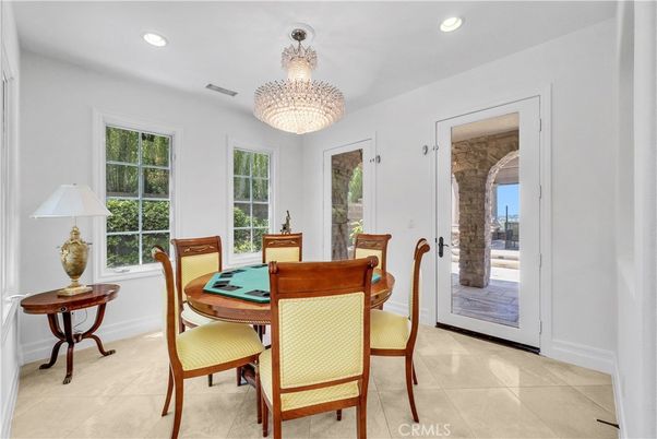 Chandelier, Dining room, Game Room, Interior, Recessed Lighting