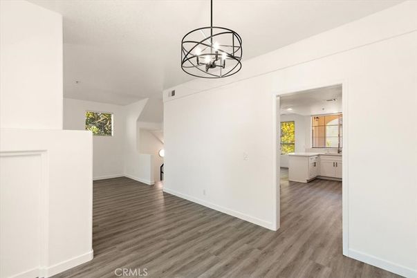 Chandelier, Empty room, Interior, Pendant Lights, Wood Texture Flooring