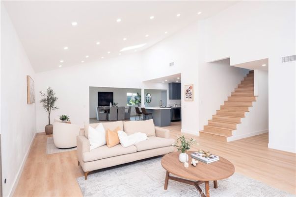 Dining room, Interior, Kitchen, Living room, Pendant Lights, Recessed Lighting, Wood Texture Flooring