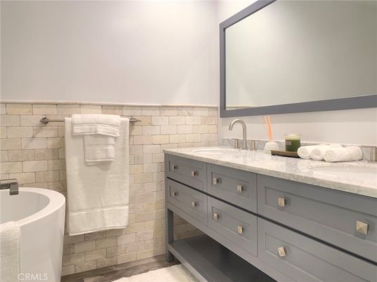 Bathroom, Dual Sink Vanities, Free Standing Baths, Interior