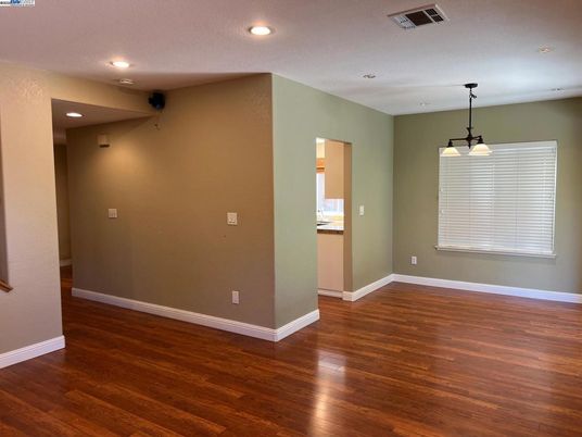 Empty room, Interior, Pendant Lights, Recessed Lighting, Wood Texture Flooring