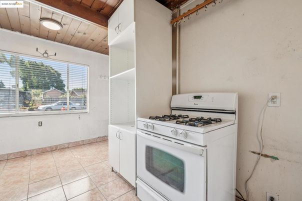 Interior, Kitchen, Wooden Beams, Wooden Ceilings