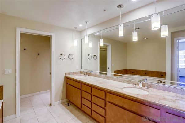 Bathroom, Dual Sink Vanities, Interior, Pendant Lights, Recessed Lighting