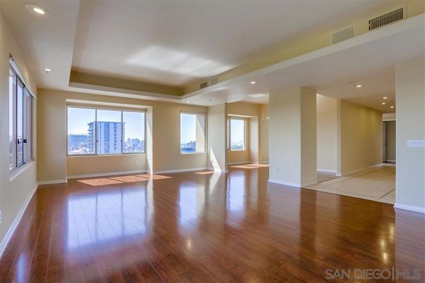 Empty room, Interior, Recessed Lighting, Wood Texture Flooring