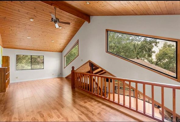 Empty room, Interior, Recessed Lighting, Wooden Beams, Wooden Ceilings, Wood Texture Flooring