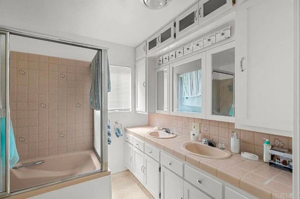 Bathroom, Dual Sink Vanities, Interior, Tile Countertops