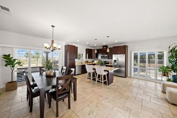 Chandelier, Dining room, Interior, Kitchen, Pendant Lights, Recessed Lighting, Stainless Steel Appliances