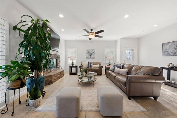 Fireplace, Interior, Living room, Recessed Lighting