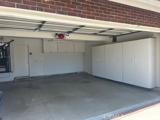 Garage, Interior