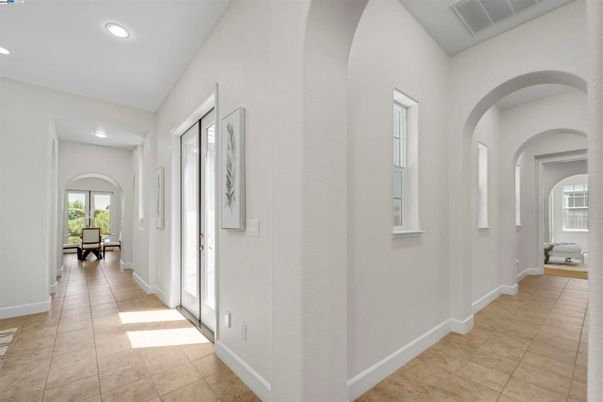 Interior, Recessed Lighting