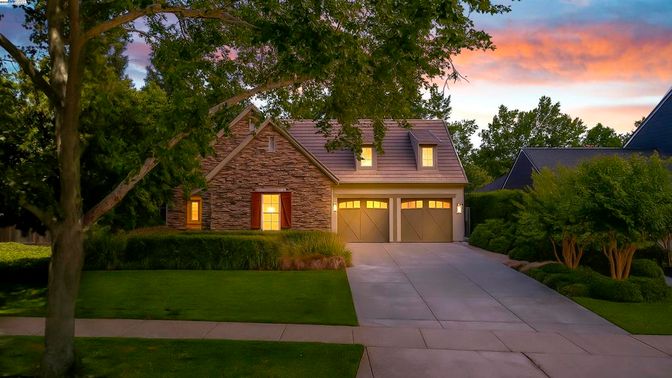 Attached, Exterior, Facade, Brick Facade, Tudor Revival