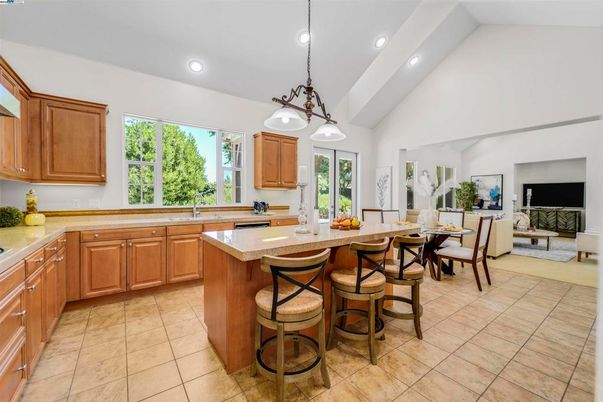 Dining room, Interior, Kitchen, Living room, Pendant Lights, Recessed Lighting