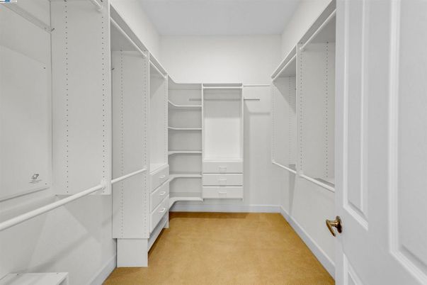 Interior, Walk-in Closets