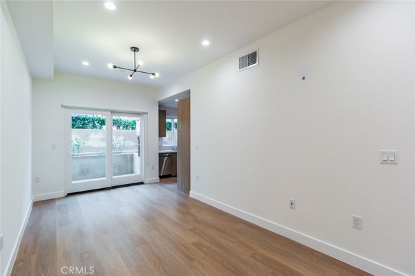 Empty room, Interior, Pendant Lights, Recessed Lighting, Wood Texture Flooring