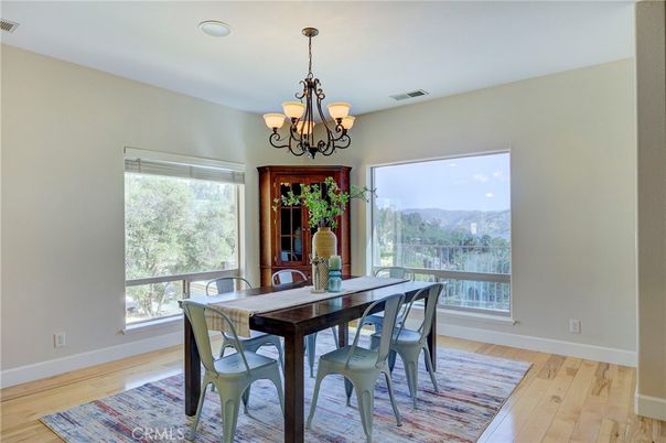 Chandelier, Dining room, Interior, Recessed Lighting, Wood Texture Flooring