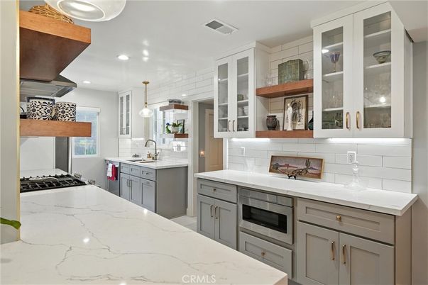 Interior, Kitchen, Pendant Lights, Recessed Lighting, Stainless Steel Appliances