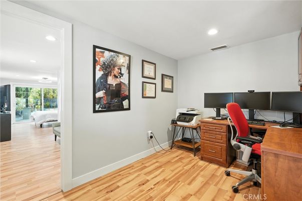 Home Office, Interior, Recessed Lighting, Wood Texture Flooring