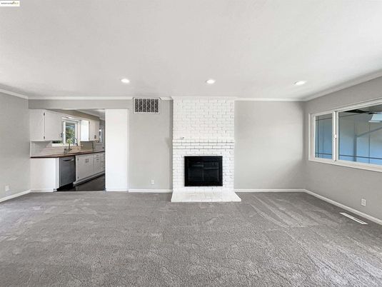Empty room, Fireplace, Interior, Kitchen, Recessed Lighting