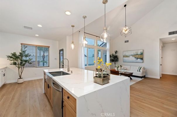 Interior, Kitchen, Living room, Pendant Lights, Recessed Lighting, Wood Texture Flooring
